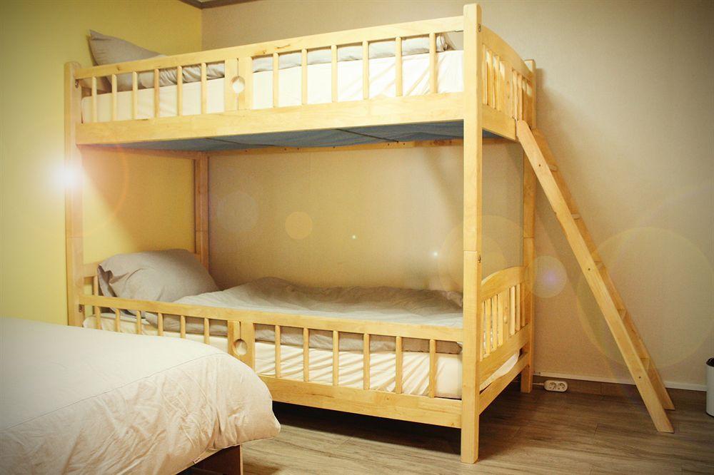 Lee & No Hongdae Guest house Seoul