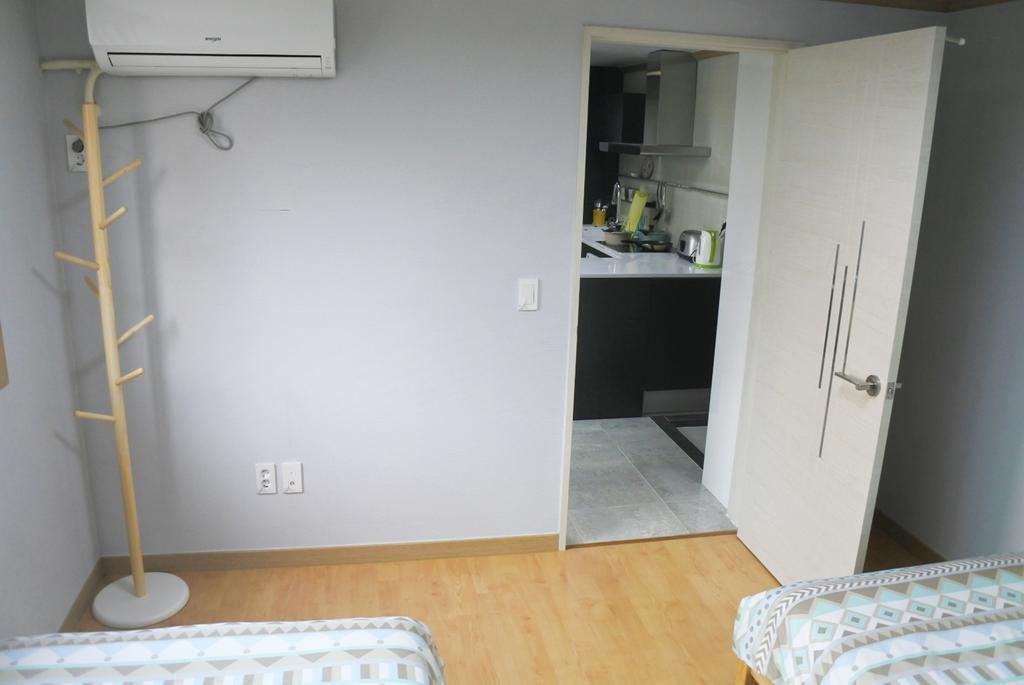 Guest house Lee & No Hongdae Seoul