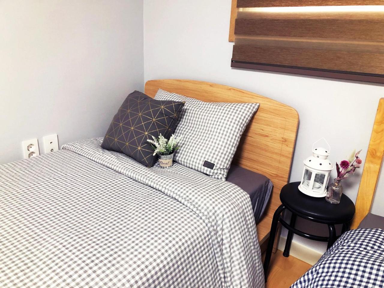 Guest house Lee & No Hongdae Seoul