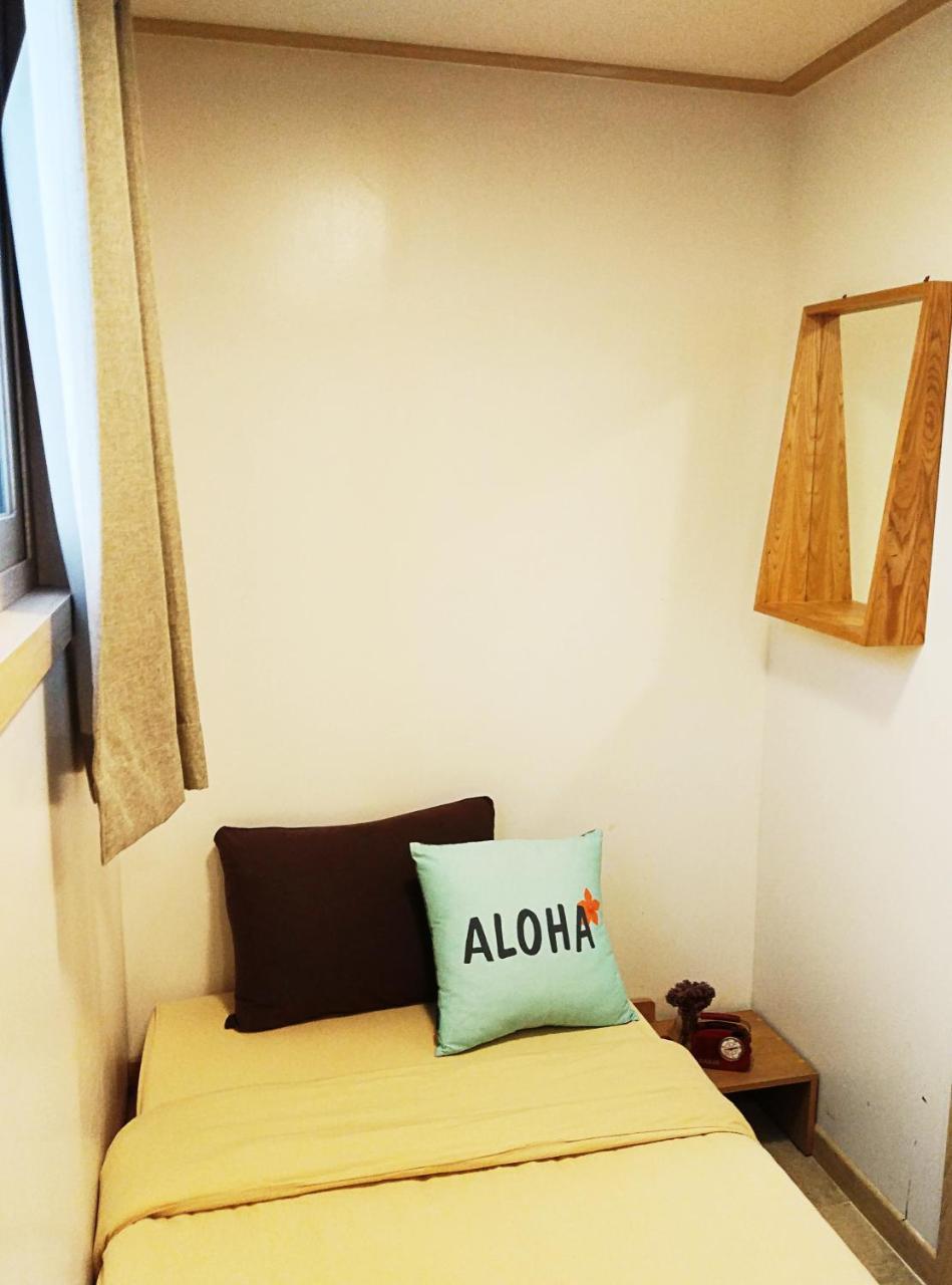 Lee & No Hongdae Guest house